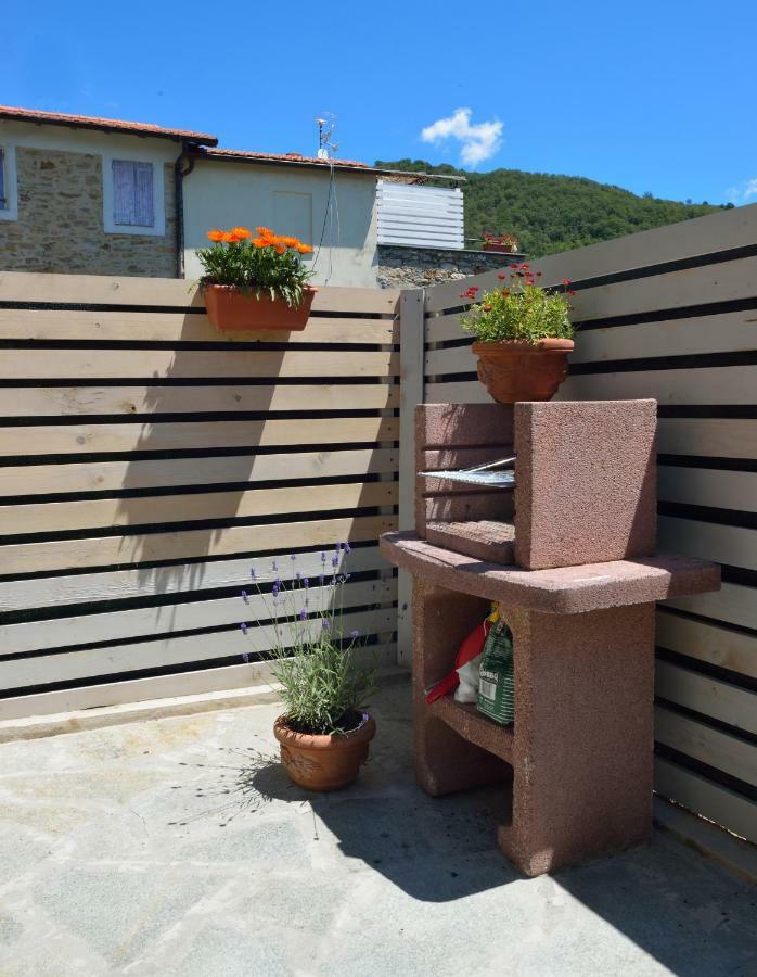 Chalet In Liguria Villa Vasia Exterior photo